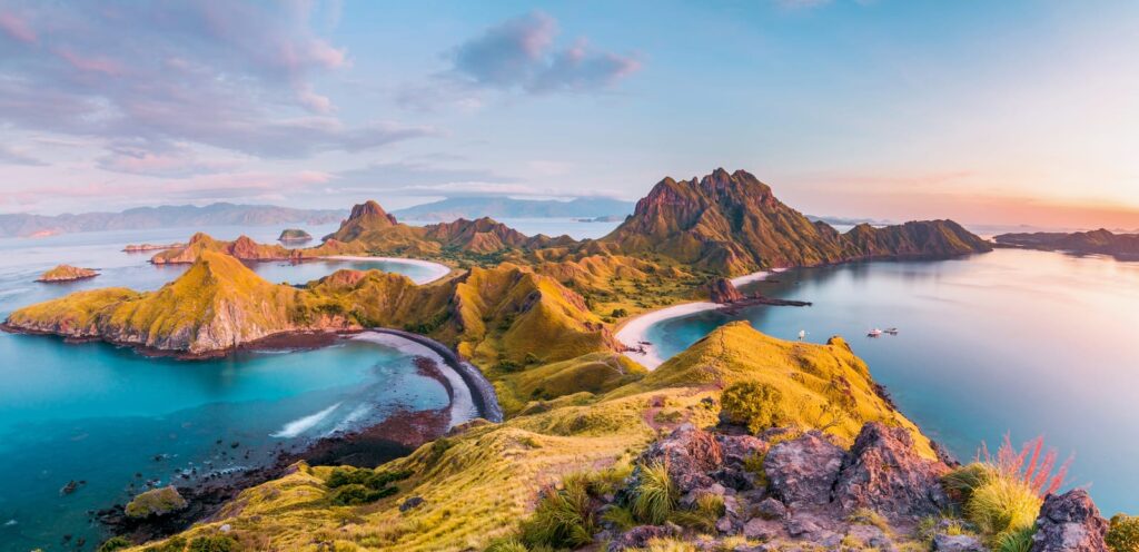 3 Komodo Island Nature Tours with Stunning Natural Panoramas